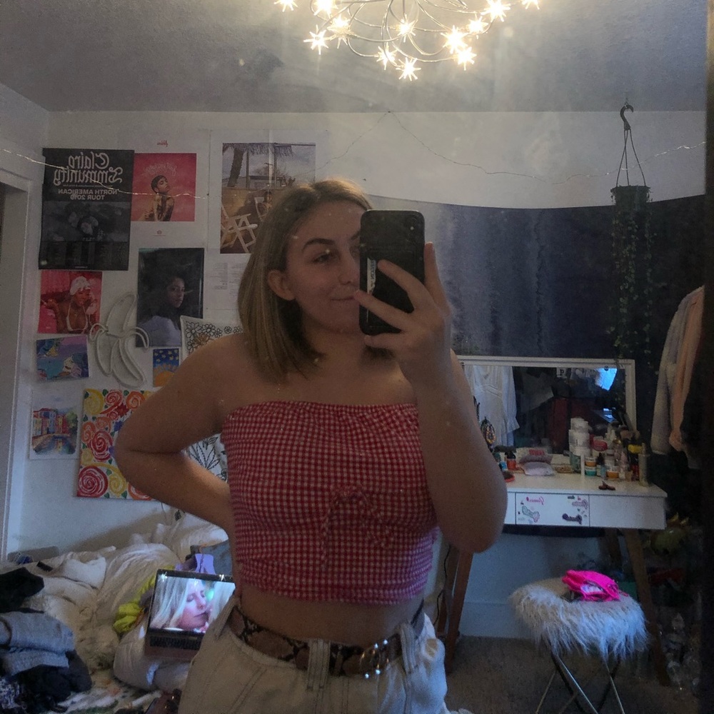brandy melville europe picnic tube top